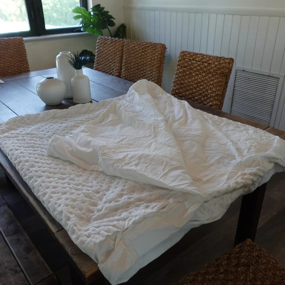 West Elm Cotton Duvet Cover Full Queen 92x88 White Textured Geometric Matelasse‎
